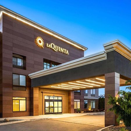 La Quinta By Wyndham Kennewick Hotel Exterior photo